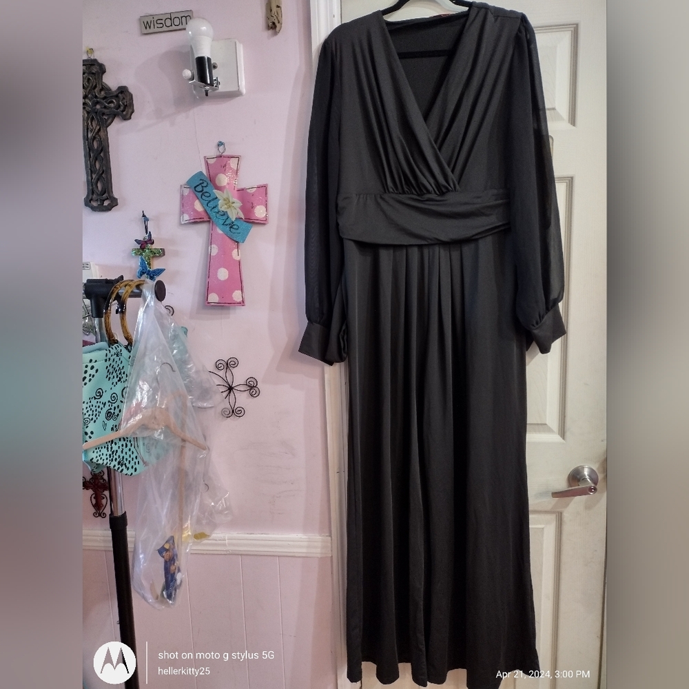 RED DOT BOUTIQUE Black 2x plus romper wide leg sheer sleeve v neck dressy